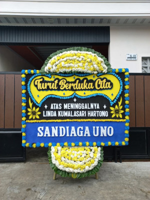 Papan Bunga Duka di Ngusikan